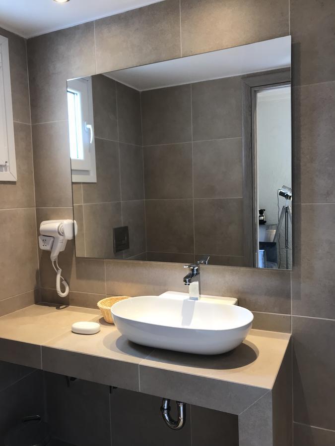 Sailor'S Nautical Concept Hotel Ligoneri Bagian luar foto